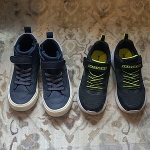 Boys Sneakers Size 2